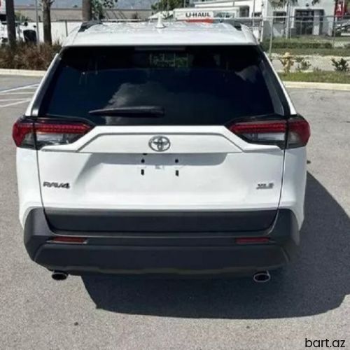 Toyota RAV4 2022 xle Full Options