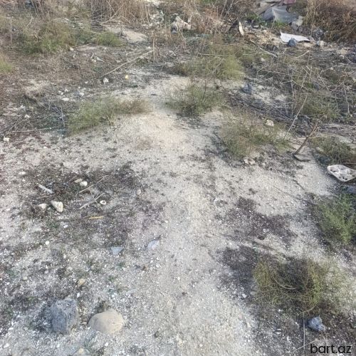 12 sot torpaq satılır