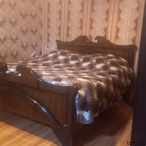 6 otaq 2 mərtəbəli həyət evi satılır