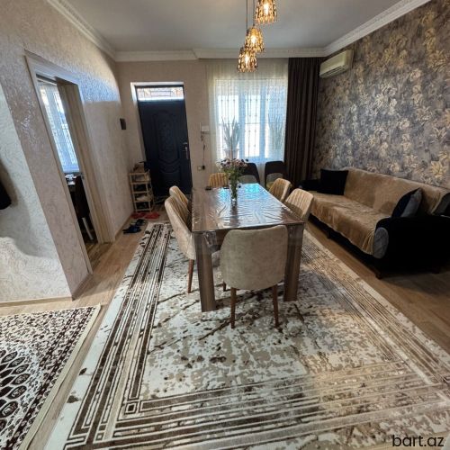 Buzovna  qəsəbəsində həyət evi