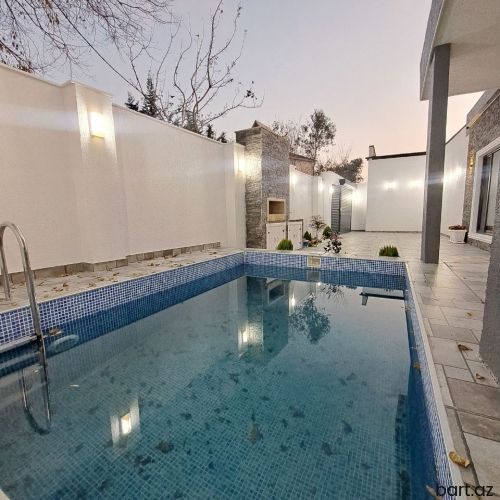 Mərdəkanda 4 otaqlı villa