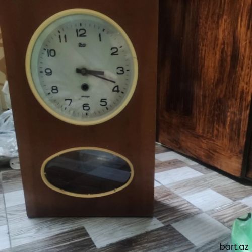 Divar Mexaniki Əntiq saat Raketa, 1948 il