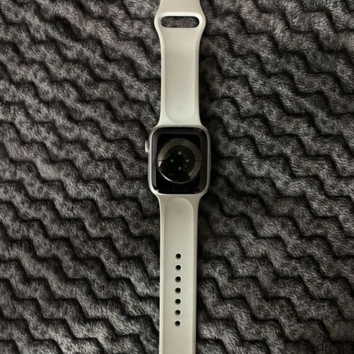 Apple Watch 8 45mm