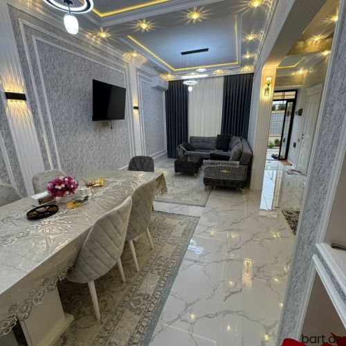 Mərdəkanda bağ evi