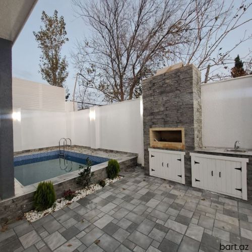 Mərdəkanda 4 otaqlı villa