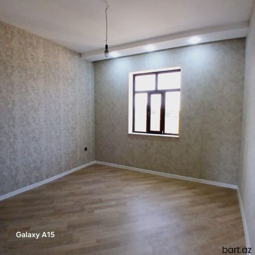 Buzovna 4 otağlı həyət evi