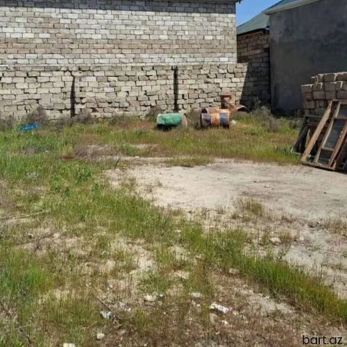 Maştağa-Buzovna yolunda 3 sot torpaq satilir
