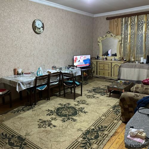 Şağan 2-də 3 otaqlı ev 