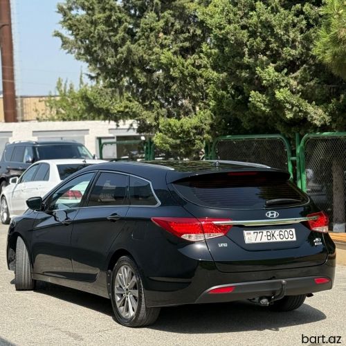 Hyundai i40: 1.7 l | 2014 il 