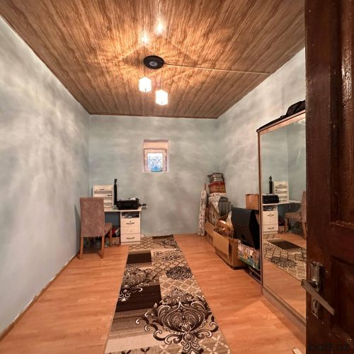 Maştağada 2sotun içində 5 otaqlı həyət evi satılır