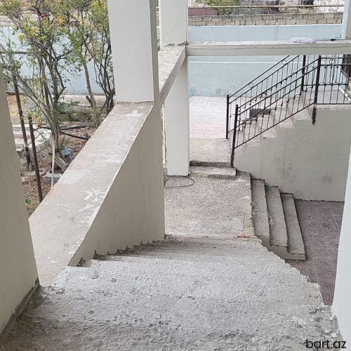Buzovnada 2 mərtəbə həyət evi 270 kvm