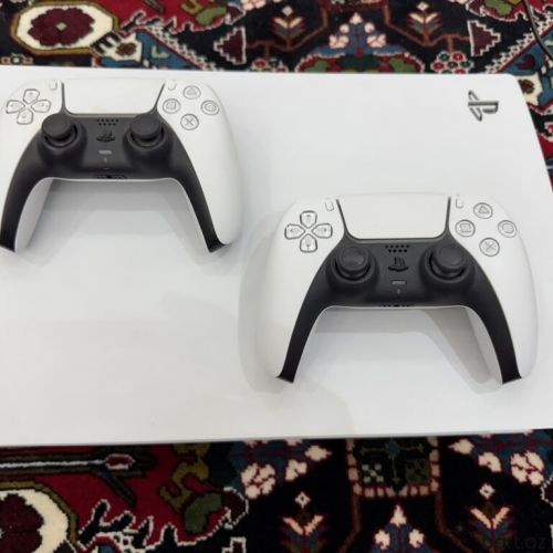 PlayStation 5 (PS5) 