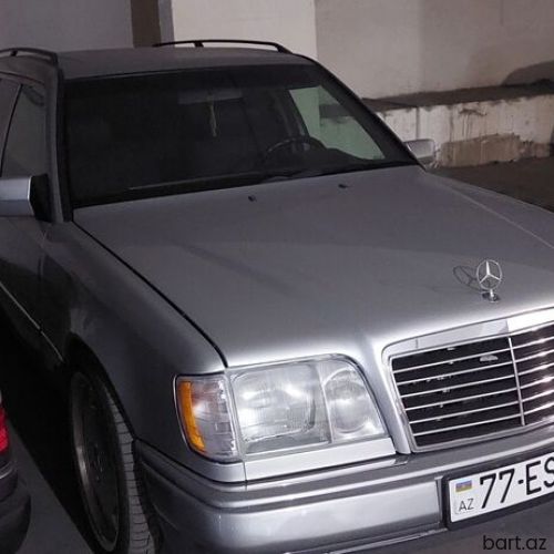 Mercedes-Benz 220: 2.2 l | 1995 il 