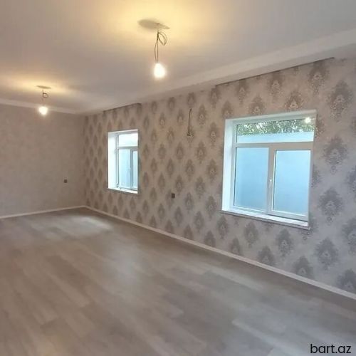 Hövsan qəs. 4 otaqlı həyət evi satilir.