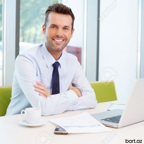 Ofis meneceri tələb olunur