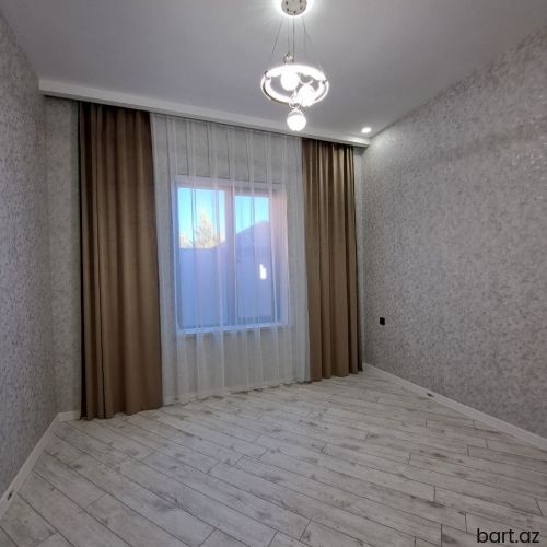Mərdəkanda bağ evi