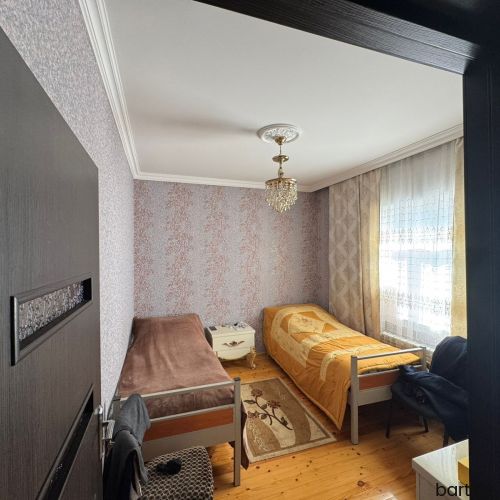 3 otaqlı həyət evi satılır