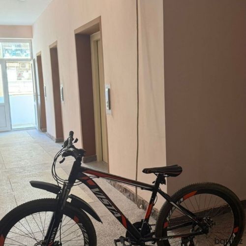 Vista firmasina aid velosiped.