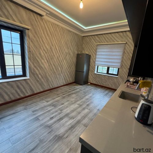Mərdəkanda 5 otaqlı 2 mərtəbə villa