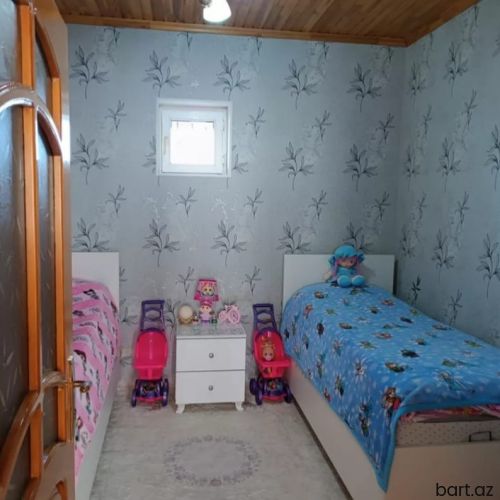 4 otaq həyət evi