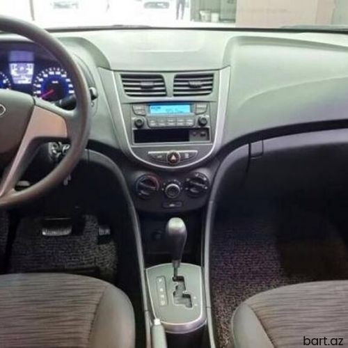 Hyundai Accent: 1.4 l | 2018 il