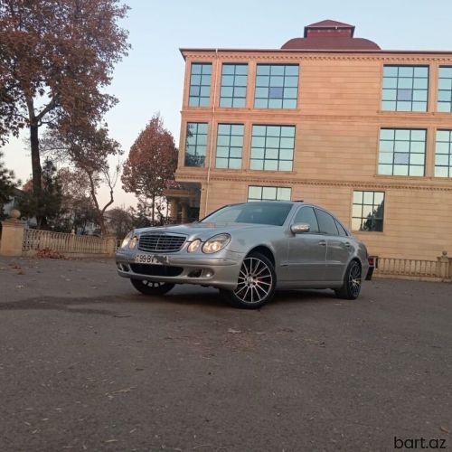 Mercedes-Benz 270: 2.7 l | 2002 il