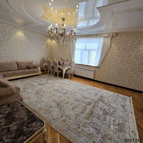 Məhəmmədi kəndində 5 otaqli həyət evi satilir.