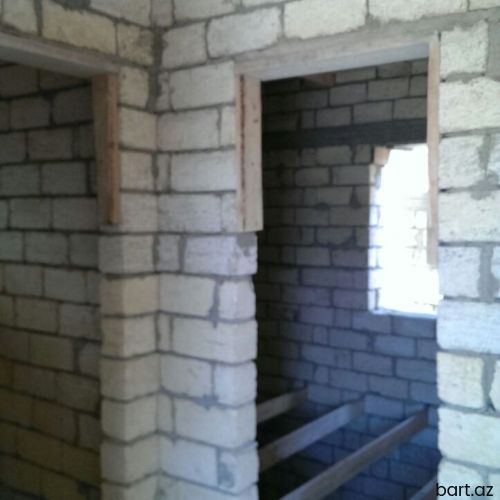 kreditle 3 otaqli heyet evi