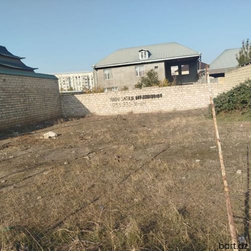 Gəncə şəhərində 4 sot torpaq satilir.