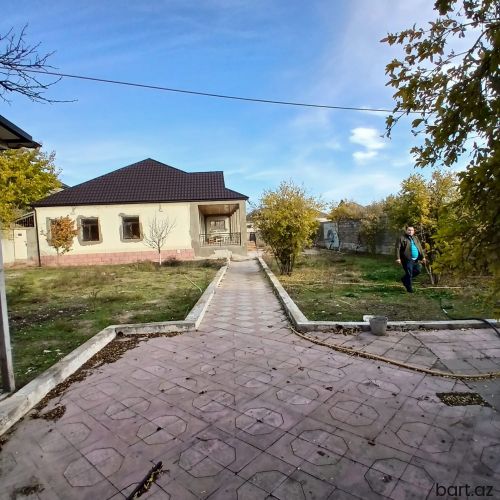 Buzovnada 20 sot torpaq sahəsi